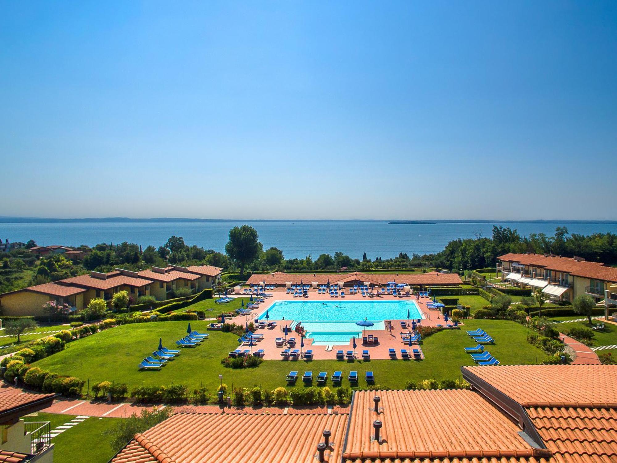 Montecolo Resort By Wonderful Italy Manerba del Garda Exterior foto