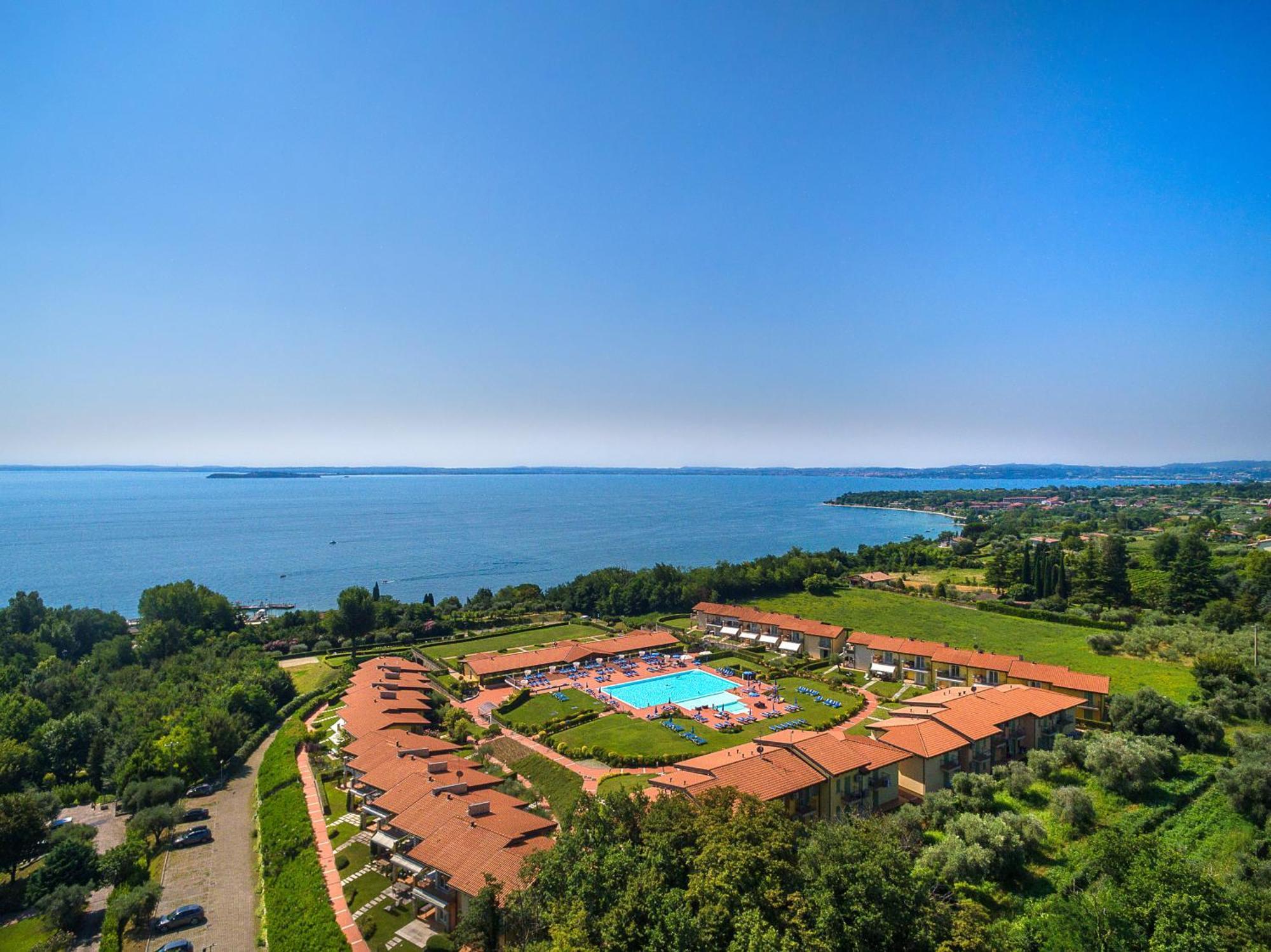 Montecolo Resort By Wonderful Italy Manerba del Garda Exterior foto